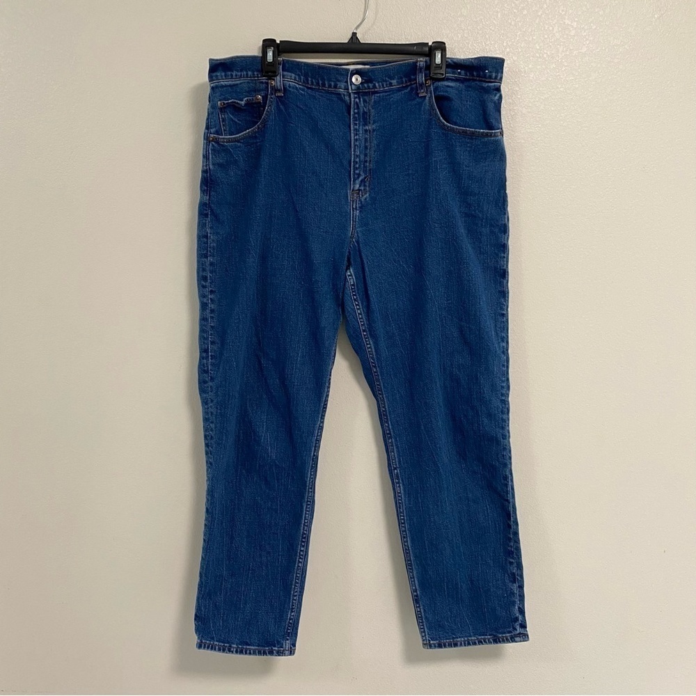 Abercrombie & Fitch The Mom High Rise Jeans Medium Wash Size 34/ 18 L